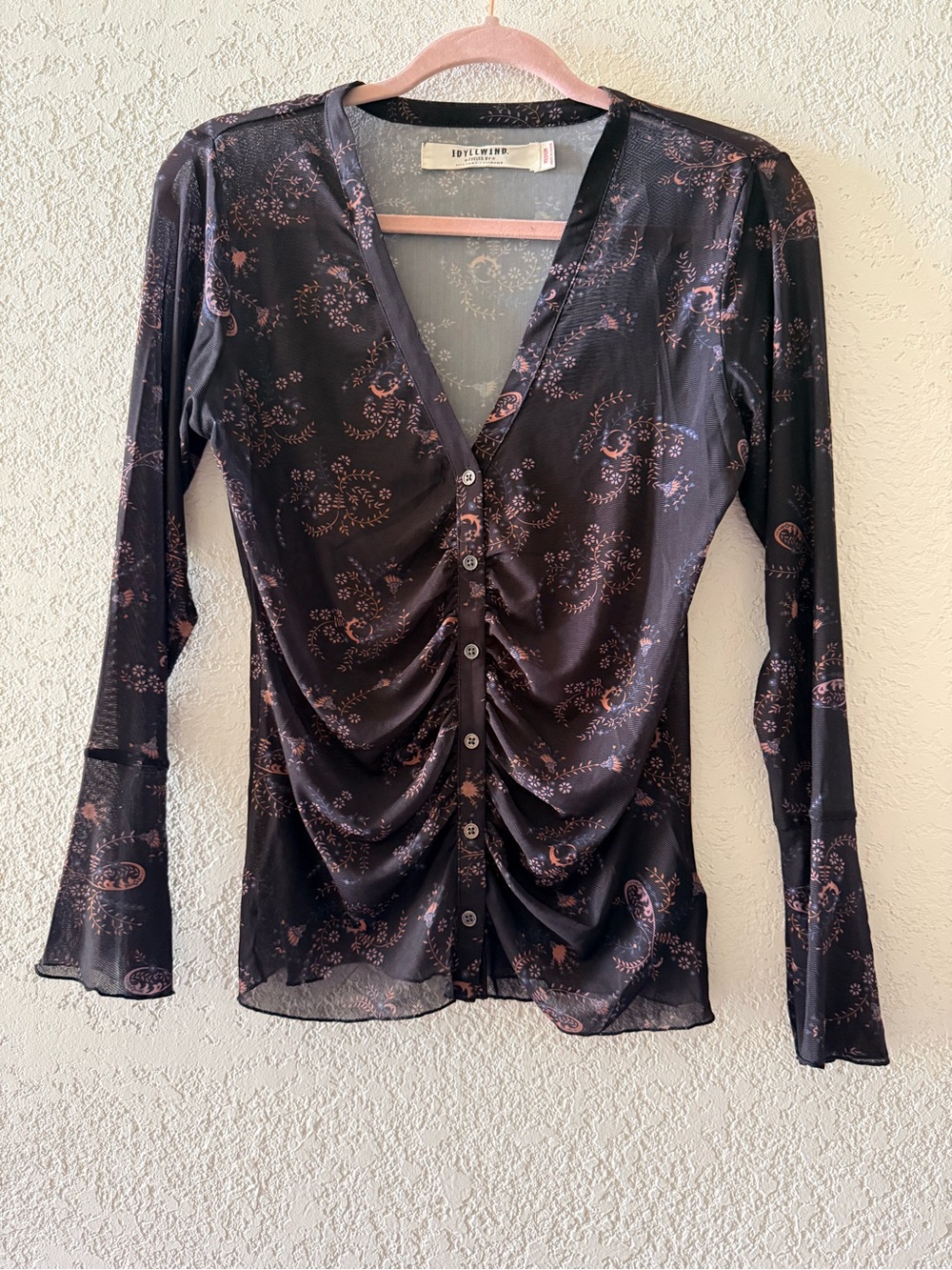 IDYLLWIND Miranda Lambert V Neck Paisley Bell Sleeves Button DownSheer Size M